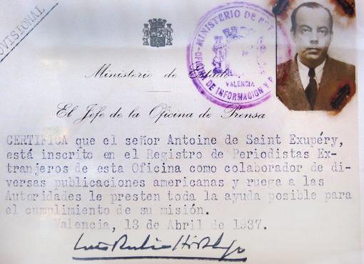 El carné, completo, con la firma de Rubio Hidalgo