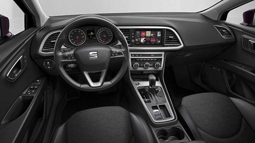 El salpicadero del nuevo Seat León se parece al del Seat Ateca