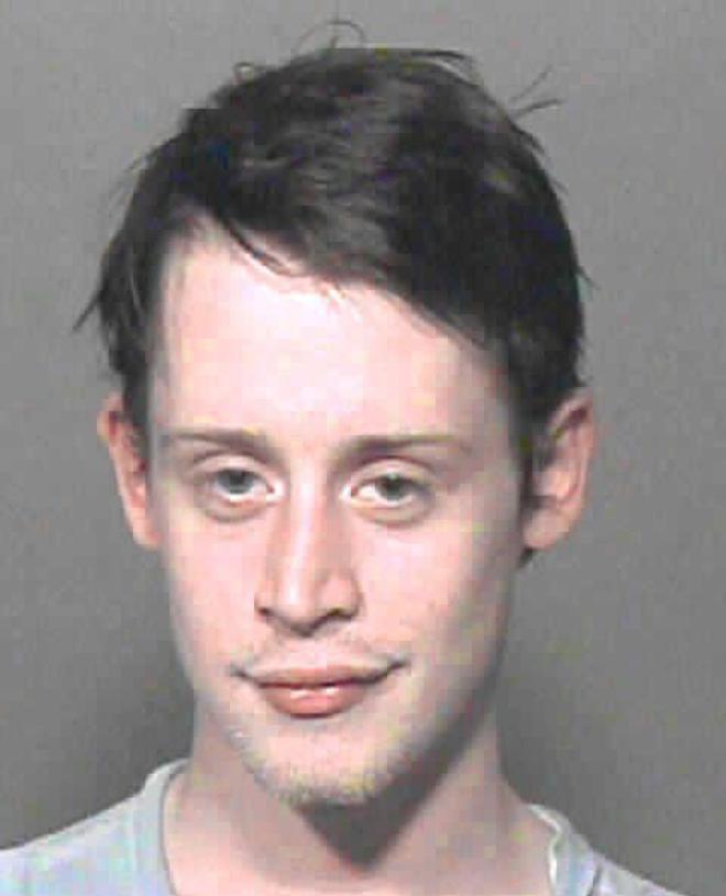 Macaulay Culkin en una foto policial