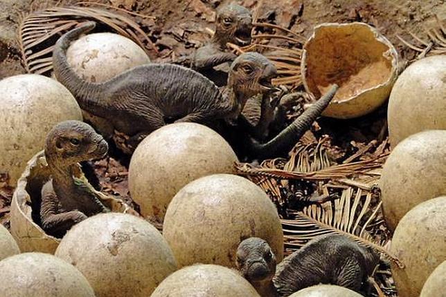 ¿Daban leche los dinosaurios?