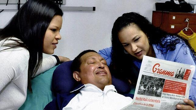 Los médicos consideran inútil continuar con el tratamiento de Hugo Chávez