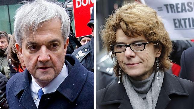Cárcel para el exministro de Cameron que endosó puntos del carné a su mujer