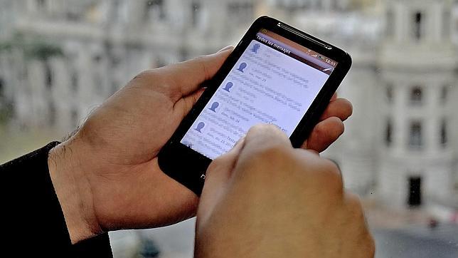 WhatsApp «mata» al SMS y amenaza ahora a Facebook