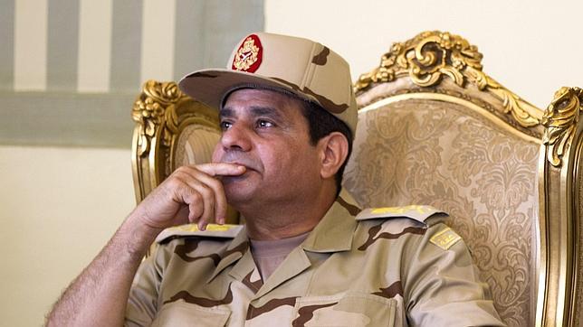 Los militares egipcios no reculan ante Mursi, ya que «es más honorable morir»