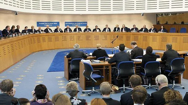 Justicia propone a dos catedráticos para el Tribunal de Estrasburgo