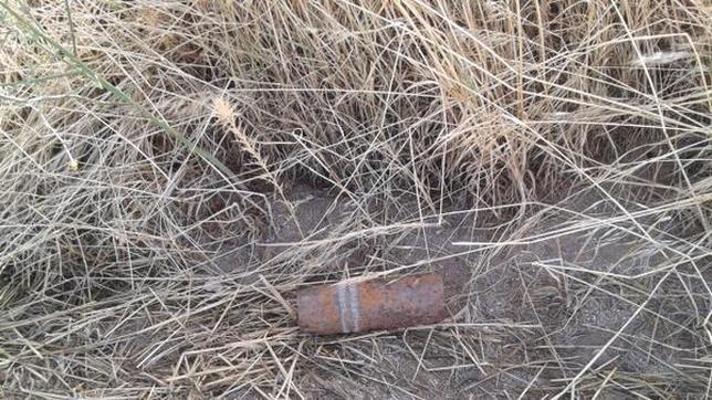 Obús encontrado por un pastor en una finca agrícola de Brunete
