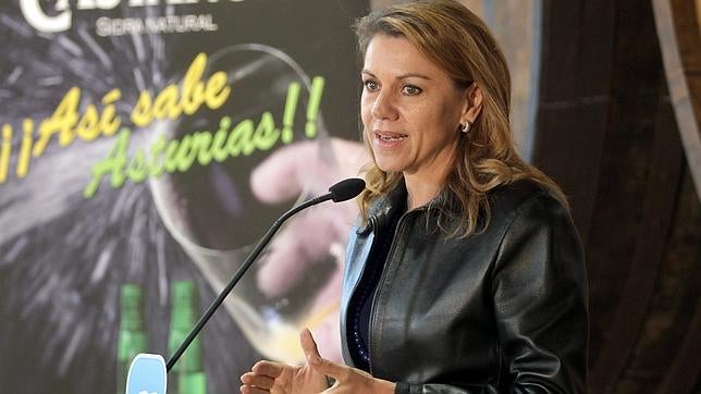 Cospedal pide por carta a 80.000 cargos del PP ayuda para consolidar las reformas