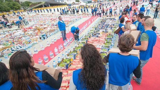 El V Telemaratón desborda todas la previsiones en la recogida de alimentos y juguetes