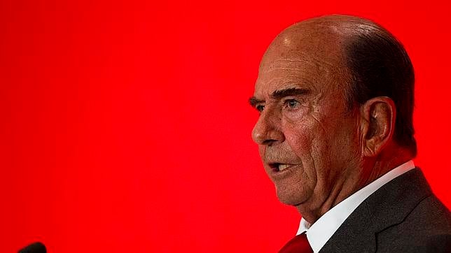 El presidente del Banco Santander, Emilio Botín