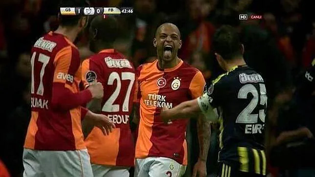 Galatasaray-Fenerbahce: Así se burló Felipe Melo de la ...