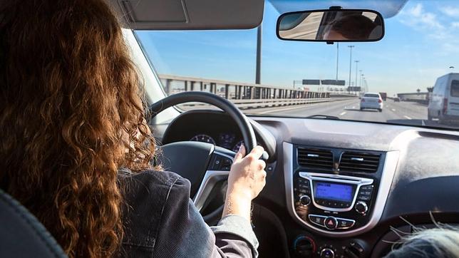 Los Errores Que No Debes Cometer Al Conducir Tu Coche