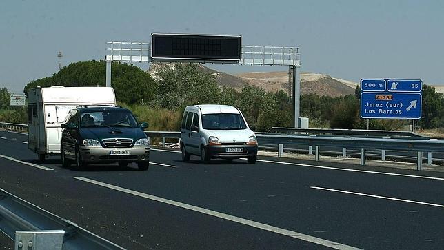 Permite calcular la huella energética del flujo de tráfico que circula por una autopista bajo unas condiciones de tráfico determinadas