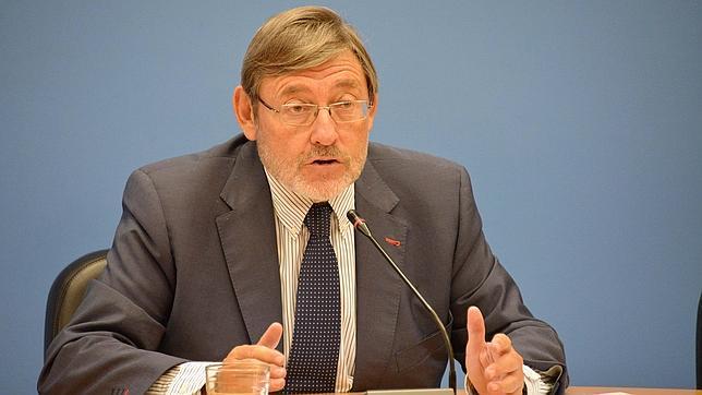Jaime Lissaveztky, este lunes, en rueda de prensa