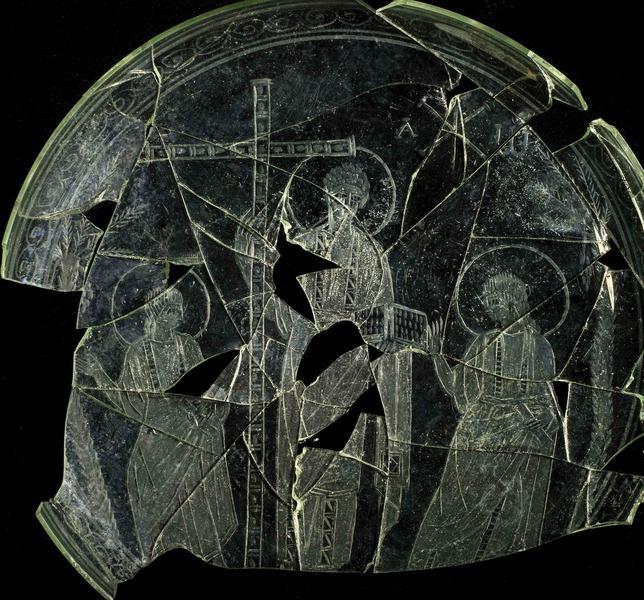 La pieza, elaborada en vidrio, ha sido reconstruida en más del 80 por ciento