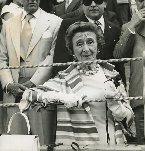 La duquesa de Dúrcal en la corrida de San Isidro de 1973