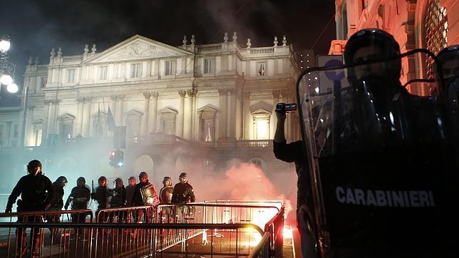 Disturbios en la inauguración de la temporada de la Scala de Milán