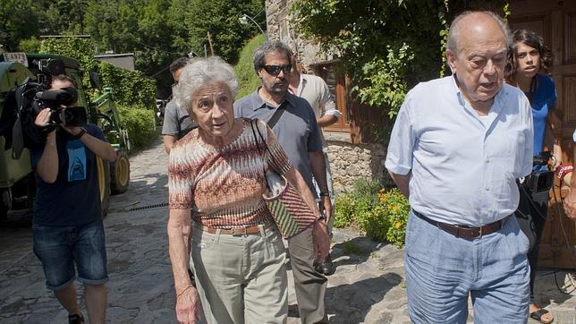 Jordi Pujol y su esposa, Marta Ferrusola, el pasado verano en Queralbs