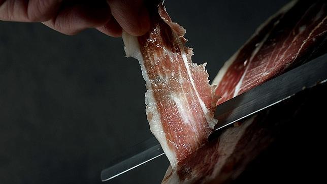 Corte de jamón ibérico