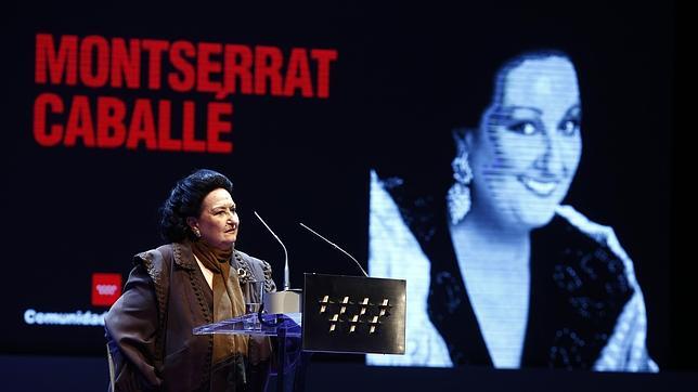 Caballé, durante la entrega de la Medalla de Oro de la Comunidad de Madrid