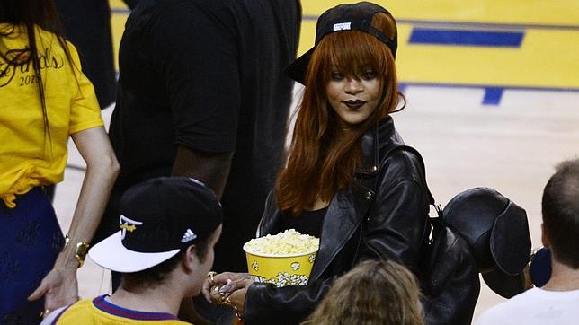 rihanna lebron