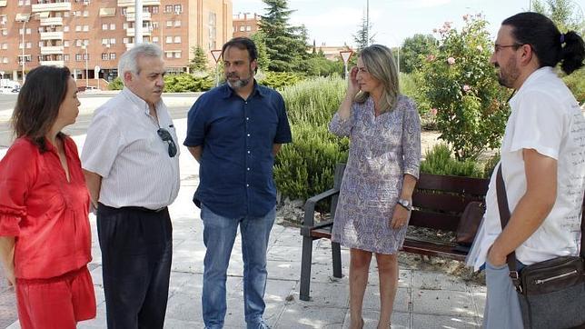 Los representantes del PSOE y de Ganemos han mantenido varias reuiones en los últimos días