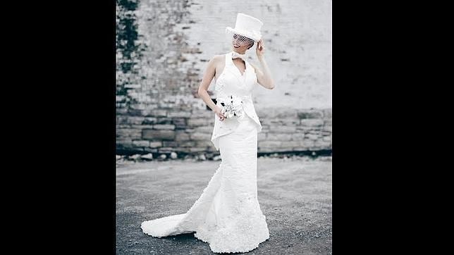Cinco asombrosos vestidos de novia realizados con papel higiénico