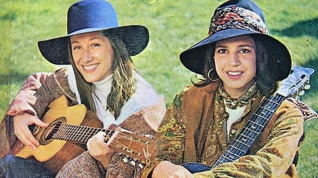 Carmen Santonja y Gloria Van Aerssen formaban el grupo Vainica Doble