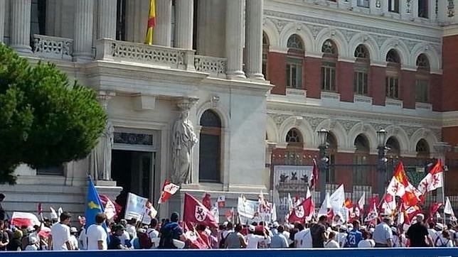 La «Marcha Blanca» llega al Ministerio de Agricultura