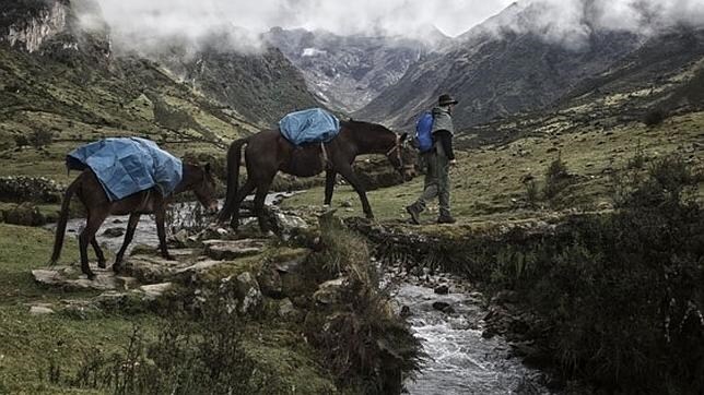 Exploradores españoles descubren un centro ceremonial inca que prueba