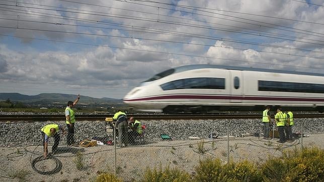 Telefónica suministrará el wifi de los trenes AVE