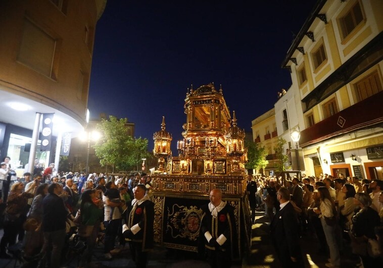Estos son los mejores lugares para ver las hermandades y procesiones del Viernes Santo en Córdoba