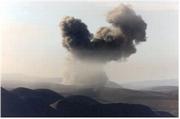 Los bombardeos norteamericanos han continuado esta mañana sobre la provincia de Kunduz, donde, según los talibanes, han muerto más de 1.000 personas durante el fin de semana. Foto: Ap