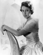View Reina Isabel Princesa Margarita Joven Background