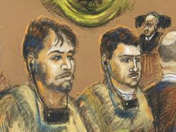 Dibujo de la corte federal de archivo del 17 de diciembre de 2007 de los venezolanos Franklin Durán (i) y Carlos Kauffmann declarando en un tribunal de Miami (EE.UU.)