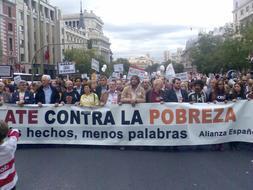 «A la verdadera crisis, la del hambre, nadie le pone remedio»