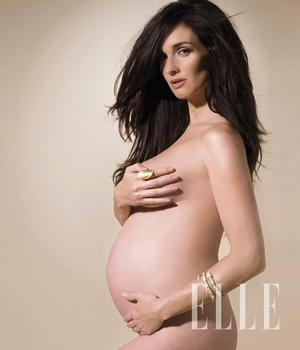 Paz Vega posa, embarazada y desnuda, para su marido