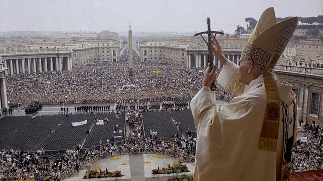 El sexto aniversario de la muerte de Juan Pablo II a las puertas de su beatificación