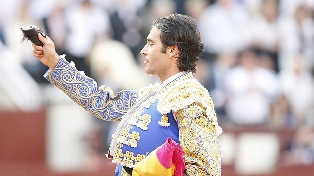 Uceda Leal, primera oreja