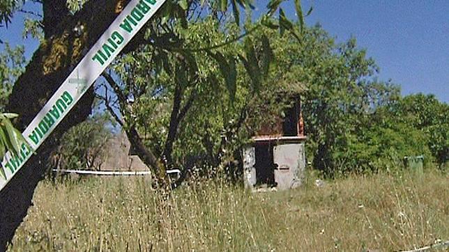 Los hermanos secuestrados y salvados del pozo, estables en el hospital