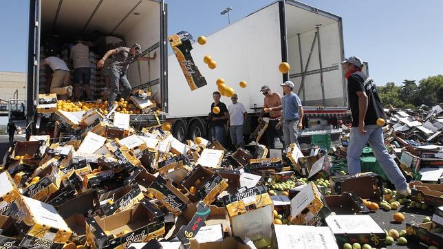 Los agricultores españoles bloquearán la frontera francesa