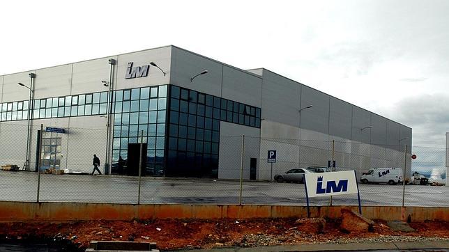 LM anuncia que cerrará su fábrica de Ponferrada en septiembre de 2012