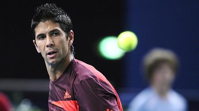 Verdasco avanza en París