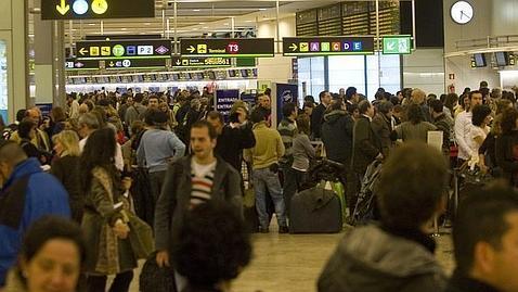 El portavoz de controladores lamenta que un año después «no se ha resuelto nada y siguen problemas de seguridad»