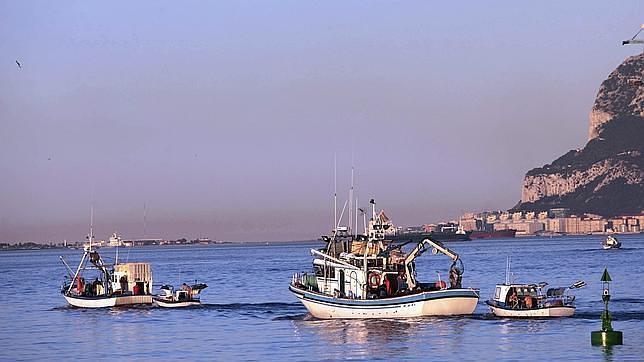 Algeciras espera que esta semana termine el acoso de Gibraltar a los pesqueros
