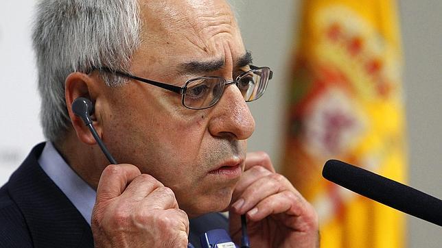 «Solo vemos dos soluciones en Siria: o se arma a los rebeldes o se interviene»