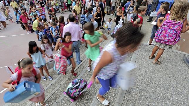 Extremadura y Castilla-La Mancha, entre las diez regiones con menor nivel de estudios de la UE