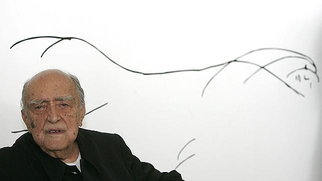 Brasil recuerda al fallecido arquitecto Niemeyer en el día de su nacimiento