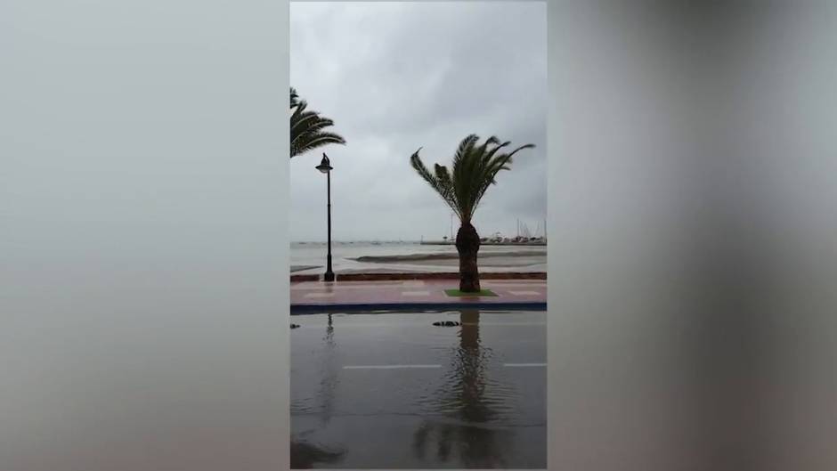 San Pedro de Pinatar es afectada por las lluvias torrenciales San Pedro de Pinatar es afectada por las lluvias torrenciales