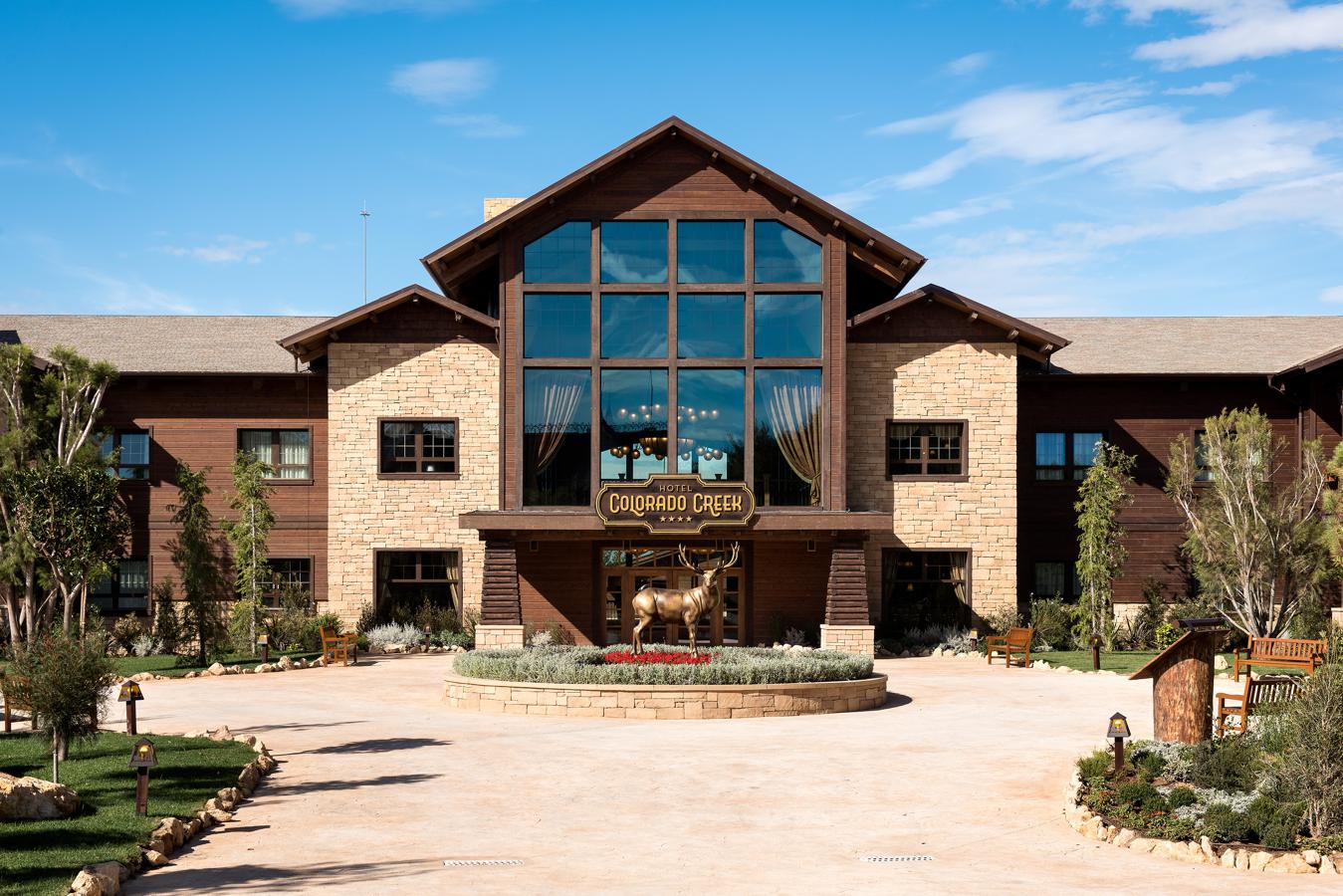 as-es-el-nuevo-hotel-de-portaventura-colorado-creek