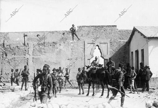 La reconquista de Zeluán. Entrada de las tropas en la Alcazaba